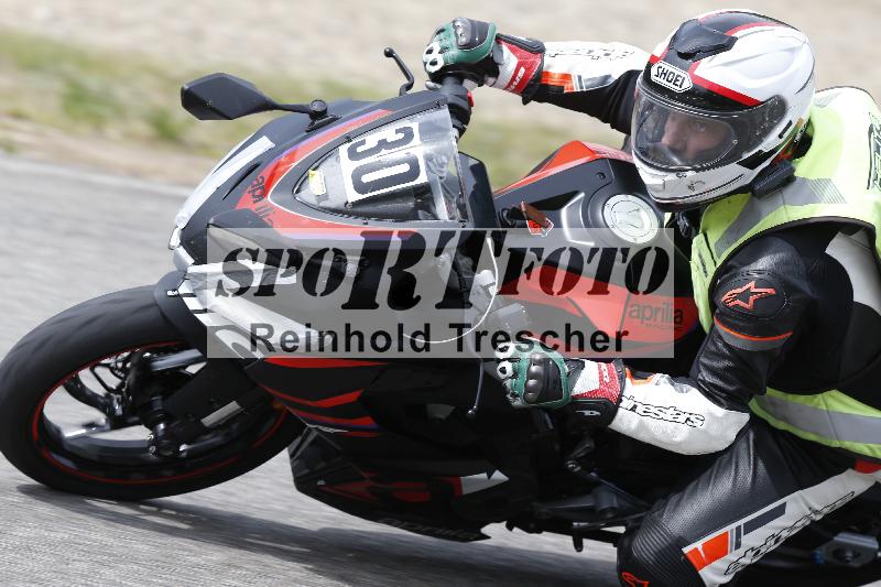 /10 20.04.2026  Pluess Moto Sport ADR/Einsteiger/30